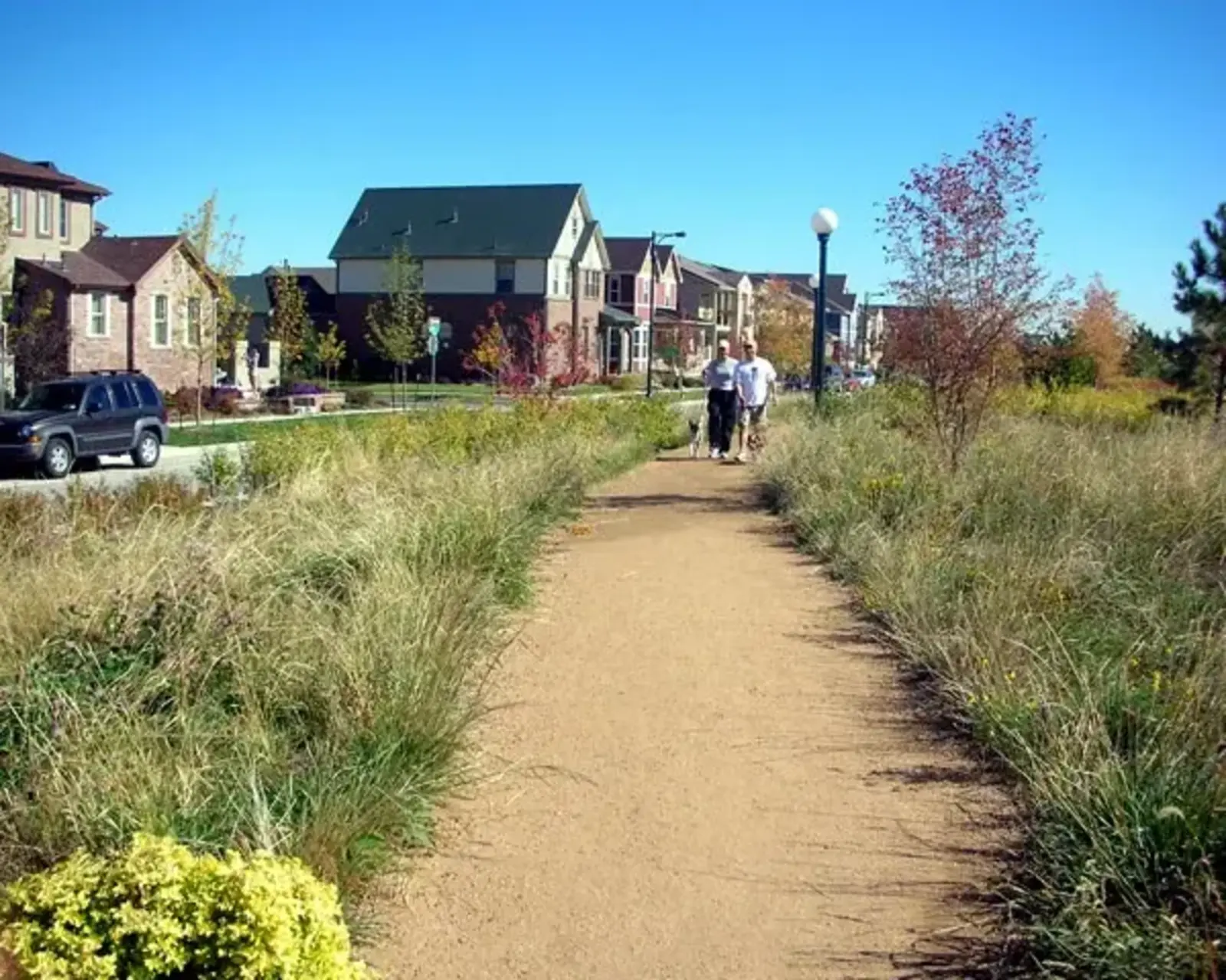 Stapleton Walking Path / Wenk Associates