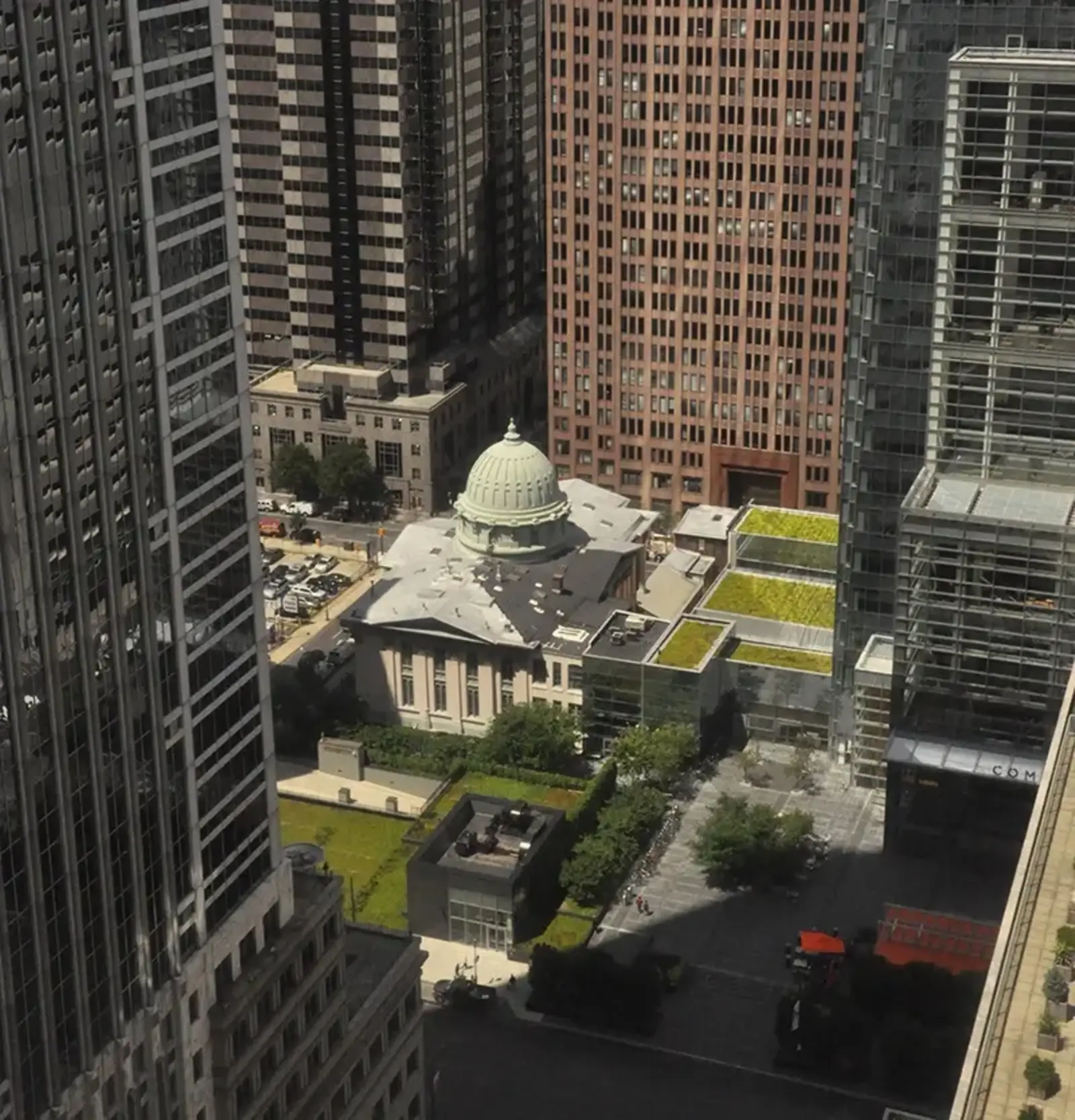 Comcast Tower green roof by OLIN / Ignacio Bunster-Ossa