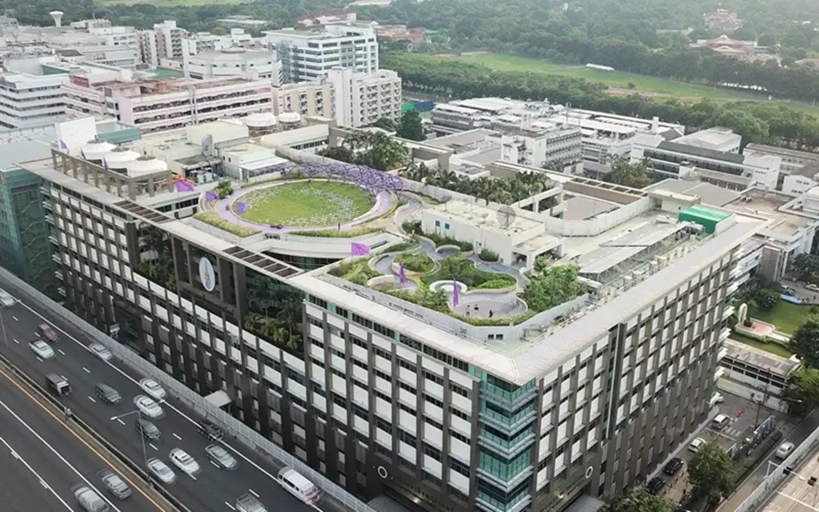 Princess Maha Chakri Sirindhorn Garden / LANDPROCESS