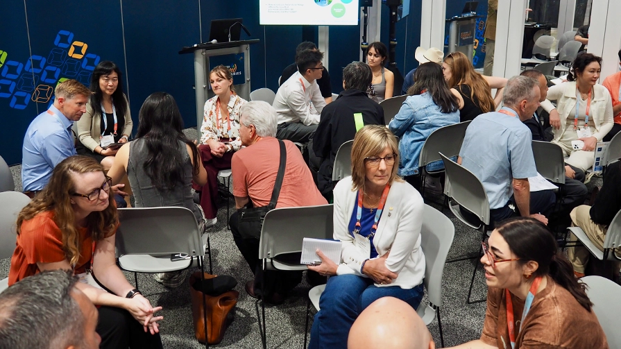 ASLA members in conversation during a Professional Practice Network event at the ASLA conference